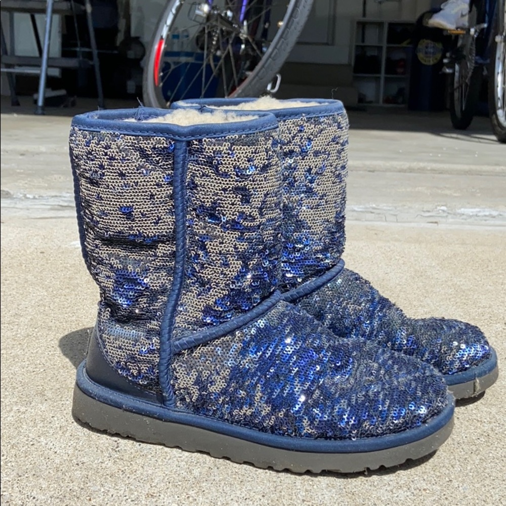 Ugg slipper boots